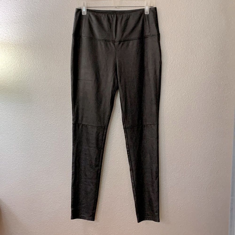 TROUVE faux leather leggings black medium